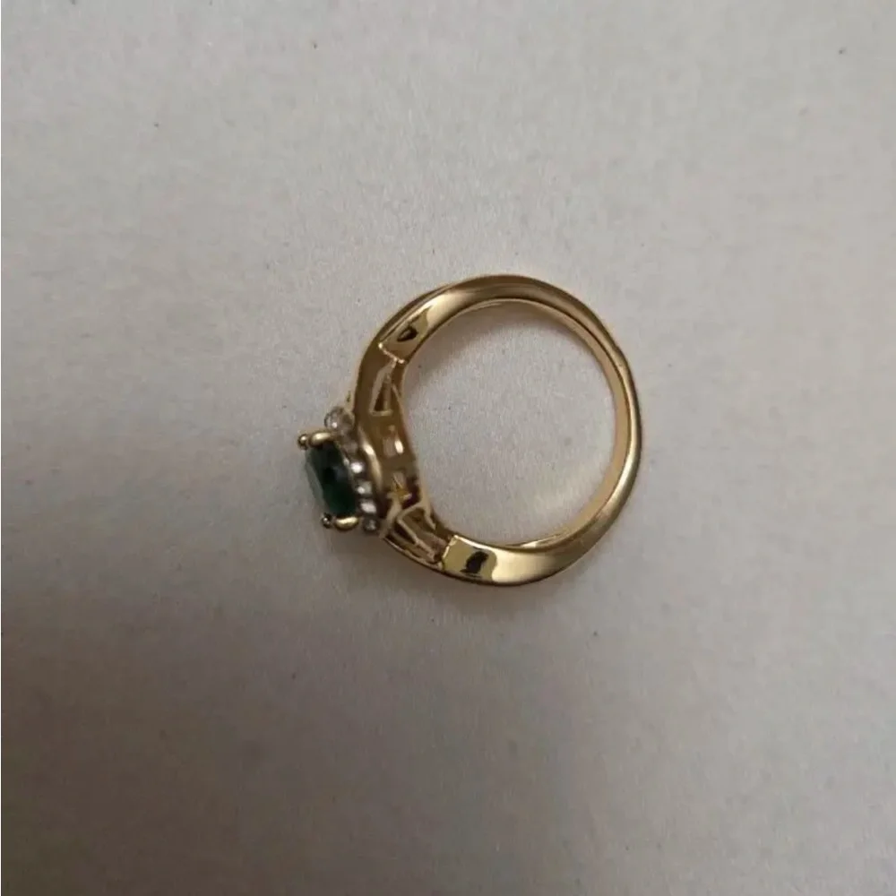 Gold and Emerald Gemstone Ring - NEW - SIZE 6, 7, 8, or 9 Available